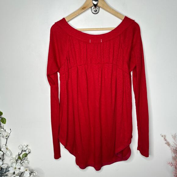 FREE PEOPLE Must Have Thermal Henley Top Cherry Red Sz M {3X19} - Picture 3 of 5